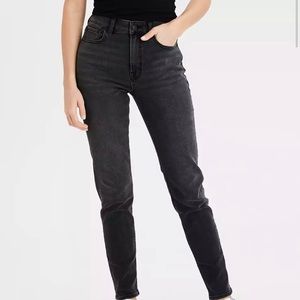 American Eagle Black Mom Jeans
